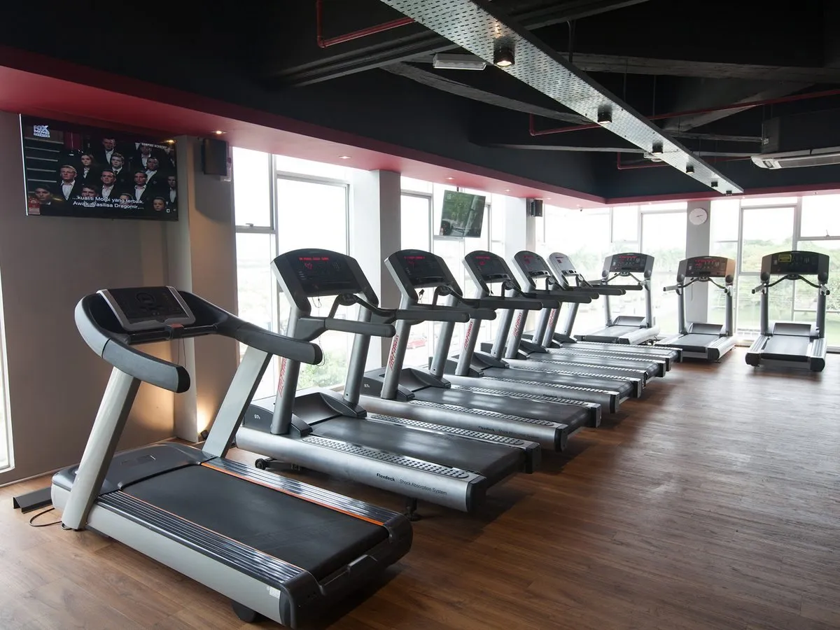 Cardio with a view at Level Up Fitness BDC