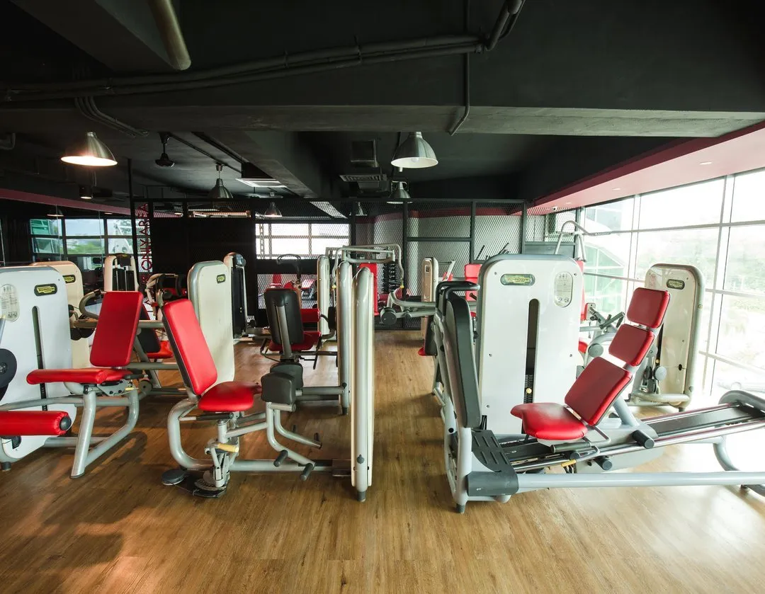 Strength machines at Level Up Fitness City Mall, Kota Kinabalu